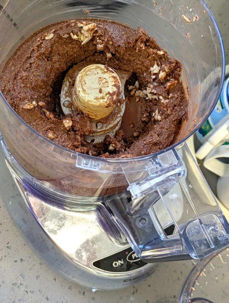 no-cook vegan chocolate mousse mid-blend